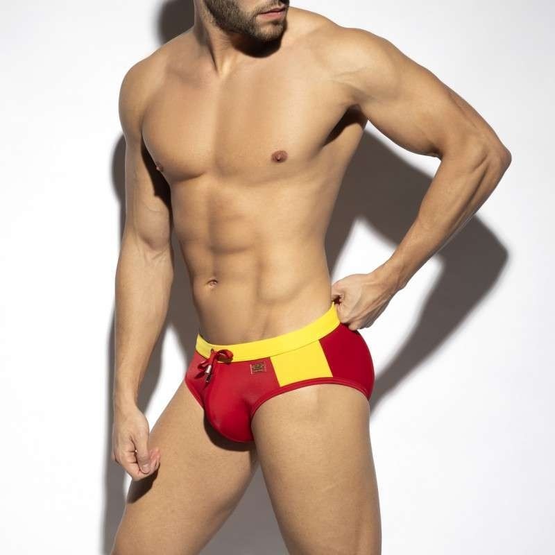 2208 FLAGS SWIM BRIEF