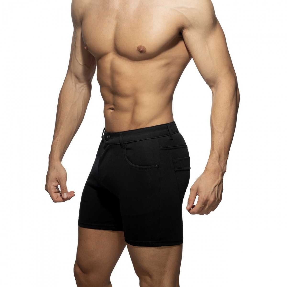 SVELTE SHORTS