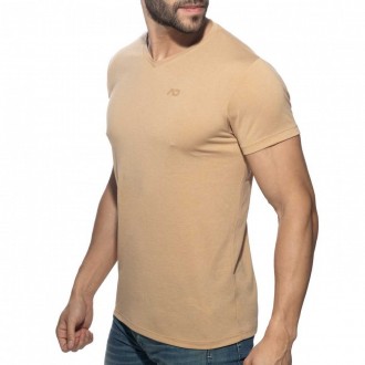 BASIC V-NECK T-SHIRT